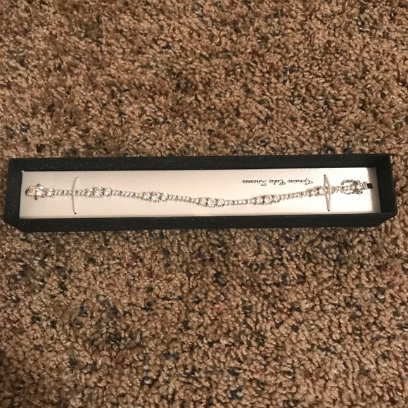 Diamond bracelet! - Picture 1 of 4